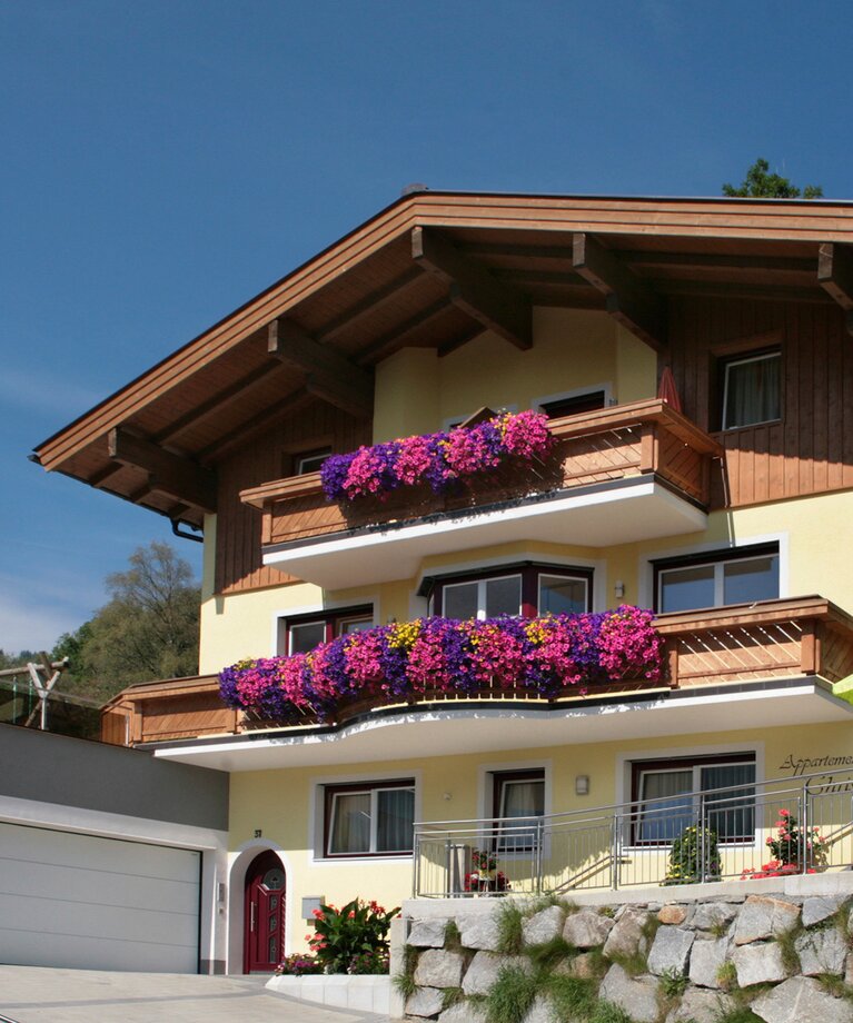 Aussenansicht des Appartementhaus Christine