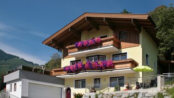 Aussenansicht des Appartementhaus Christine