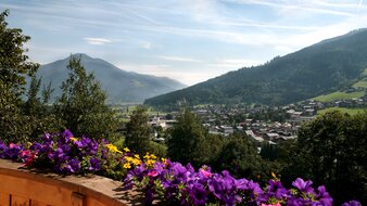 Aussicht auf Kaprun von einem Balkon
