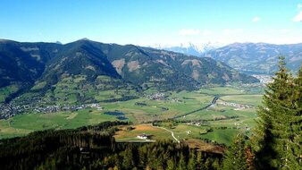 Blick vom Maiskogel Richtung Zell am See/Schmittenhöhe | © Privat